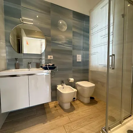 Bed & Breakfast Domus Luca - In The Heart Of *