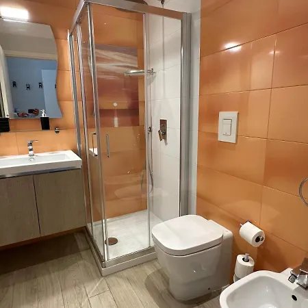 Domus Luca - In The Heart Of Bed & Breakfast 4*