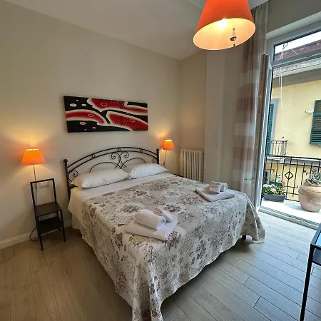 Domus Luca - In The Heart Of * Naples
